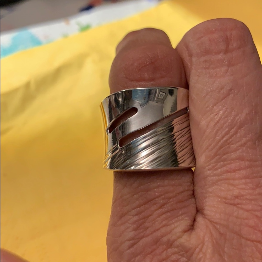 Peruvian 950 Silver ring - Picture 2 of 4